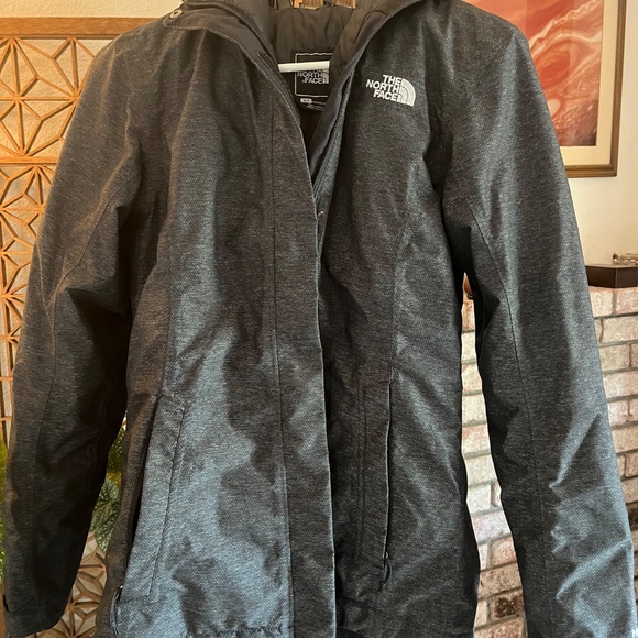 North face Rain jacket - Picture 3 of 3